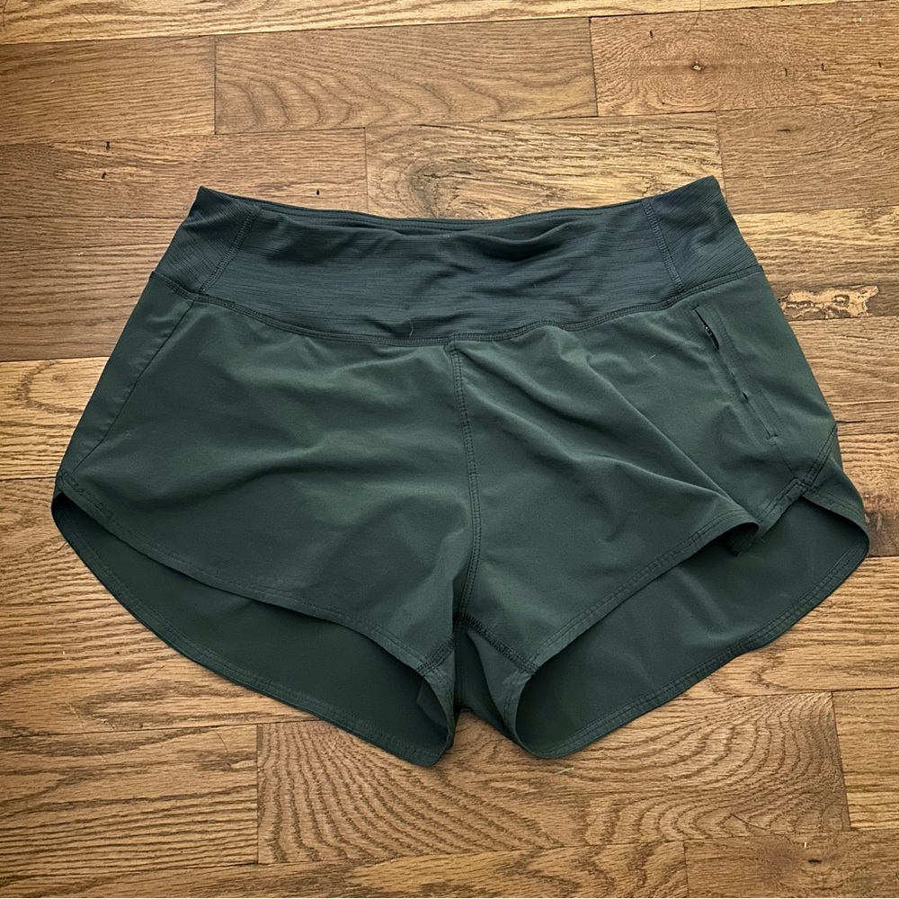 Outdoor Voices Hudson 2.5” Shorts